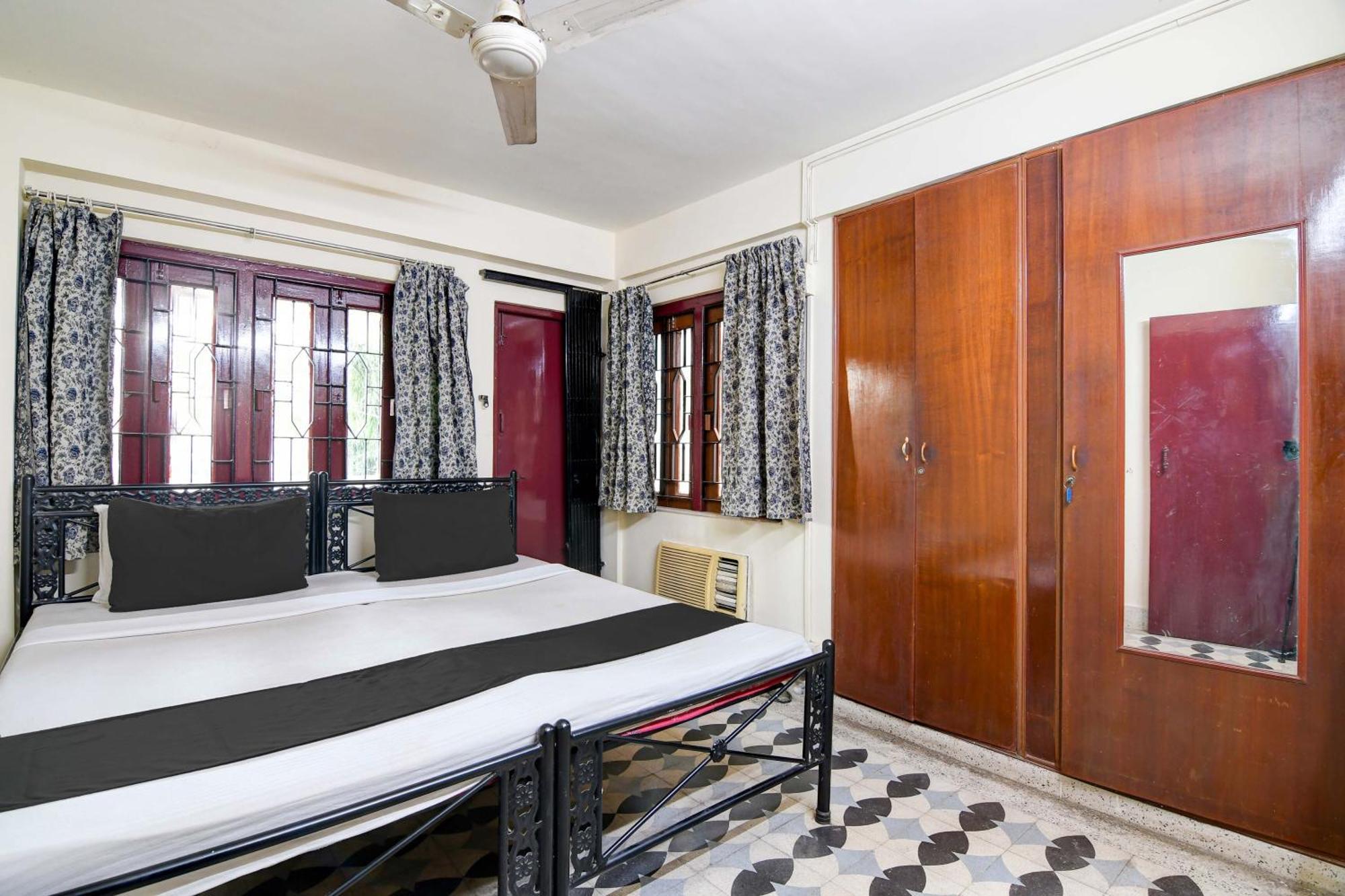 Oyo Simplex Guest House Behala Calcutta  Esterno foto